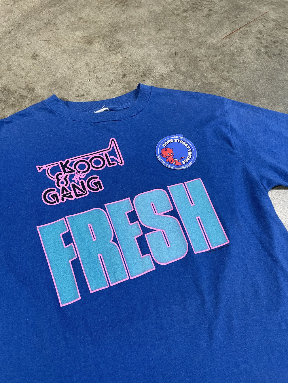 Vintage 80s Kool & The Gang R&B Funk 1980s Tee XL 20x27
